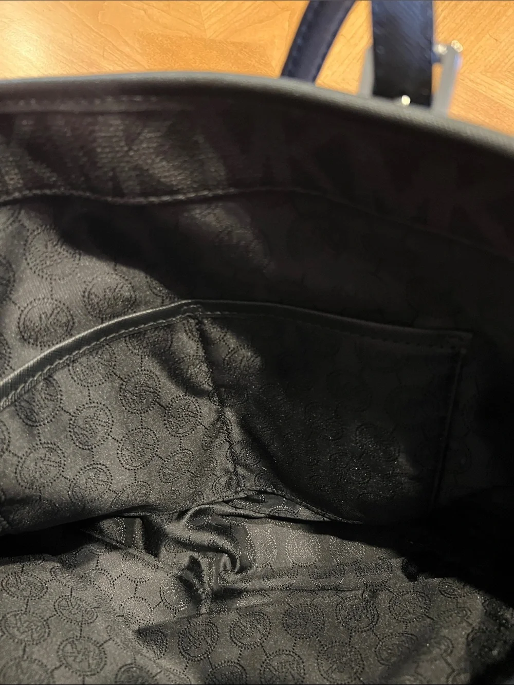 Michael Kors Black Signature Tote Bag - Picture 7 of 7